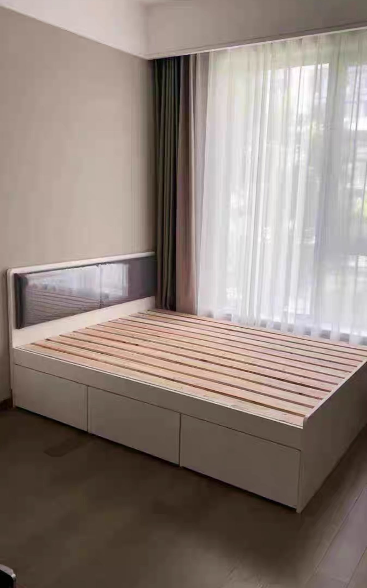 Sleep in Style with Customizable Wooden Beds!